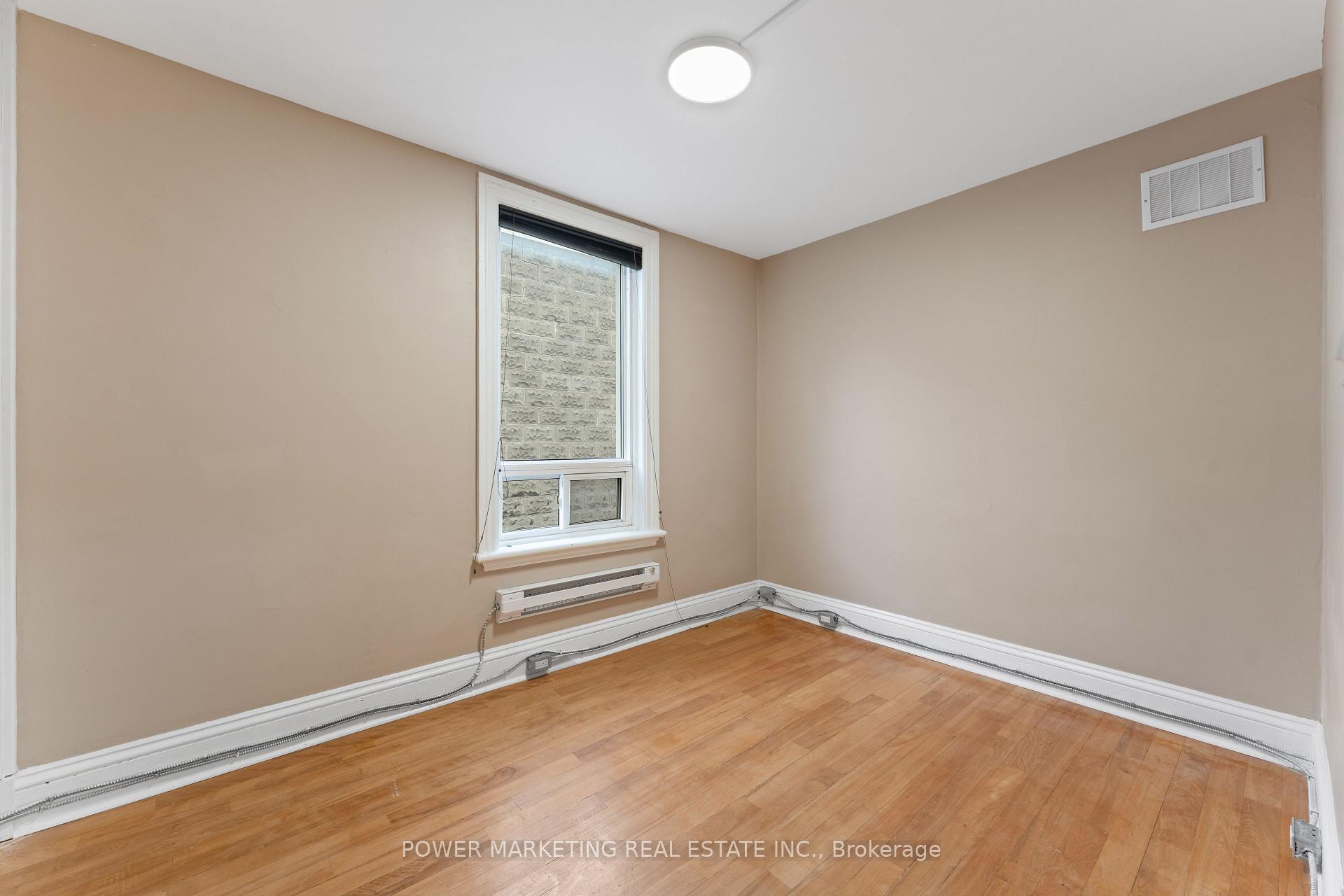 Photo 13 of Unit A&B, 684 Bronson Avenue, Ottawa, West Centre Town — HOMEH