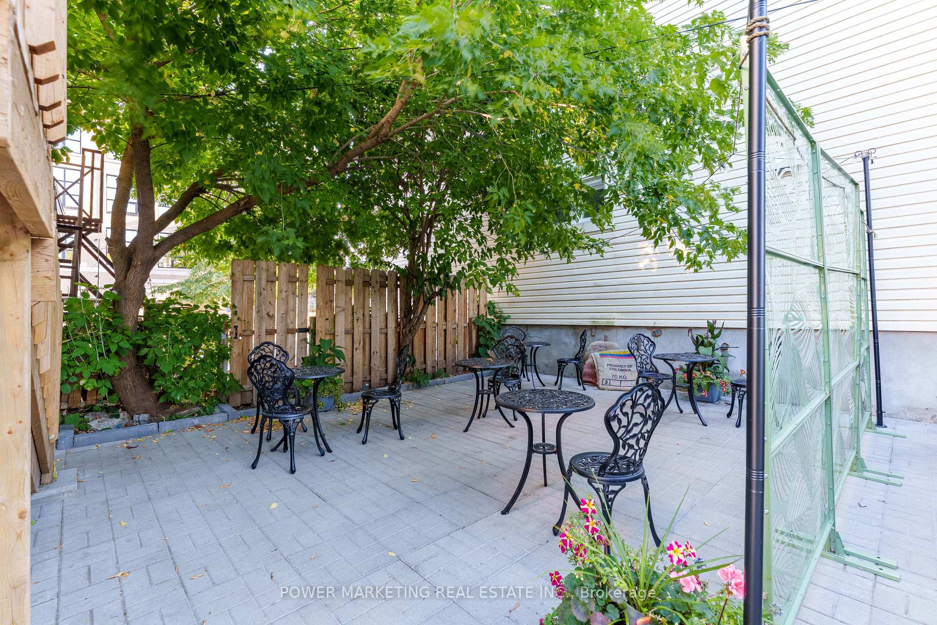 Photo 20 of Unit A&B, 684 Bronson Avenue, Ottawa, West Centre Town — HOMEH