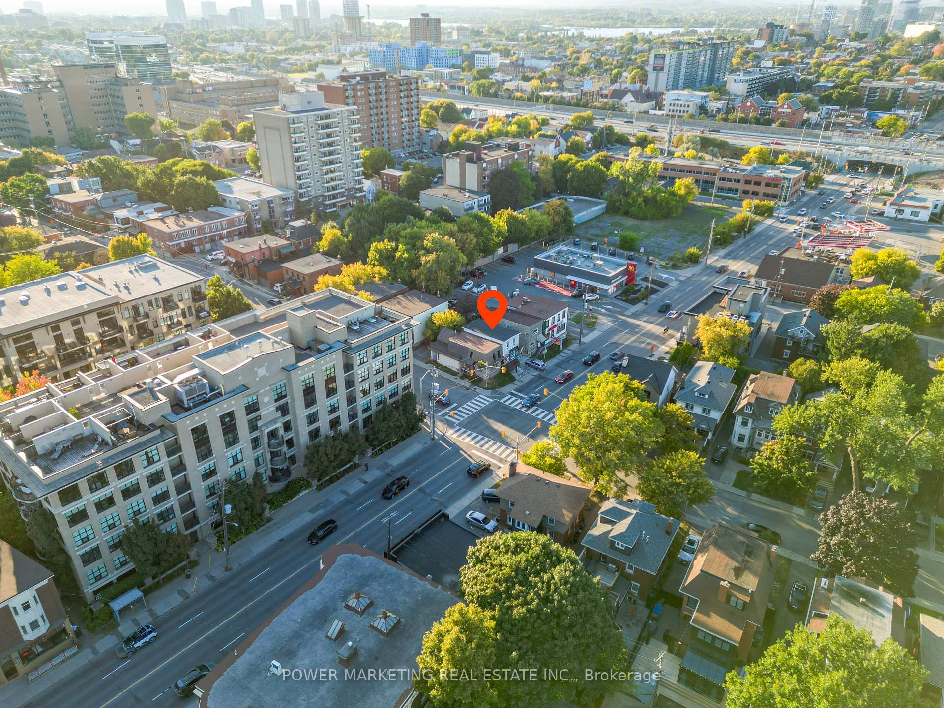 Photo 22 of Unit A&B, 684 Bronson Avenue, Ottawa, West Centre Town — HOMEH