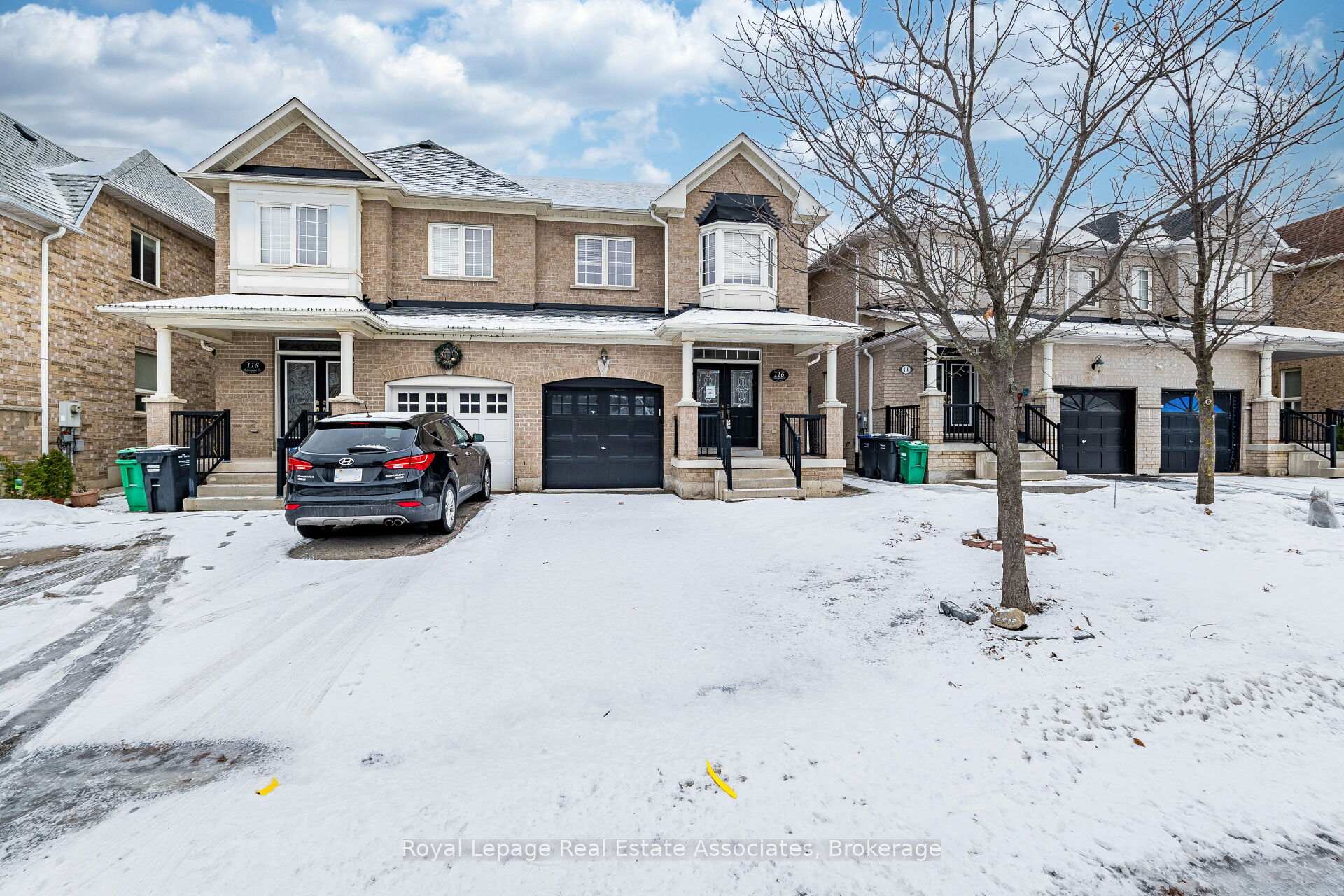 Photo 1 of 116 Everingham Circle, Brampton, Sandringham-Wellington — HOMEH