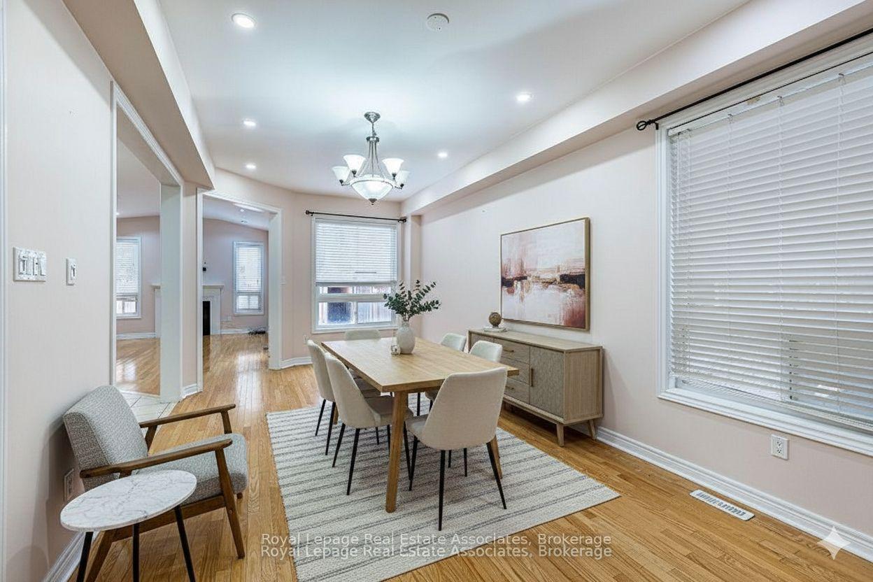 Photo 9 of 116 Everingham Circle, Brampton, Sandringham-Wellington — HOMEH