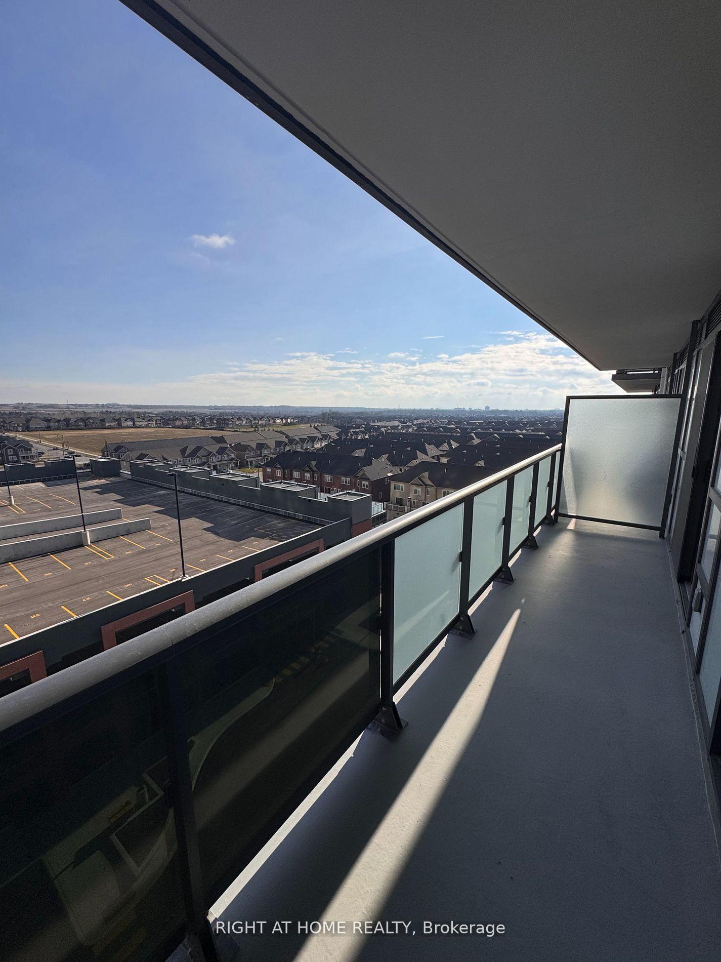 Photo 8 of Unit 701, 2545 Simcoe Street N, Oshawa, Windfields — HOMEH