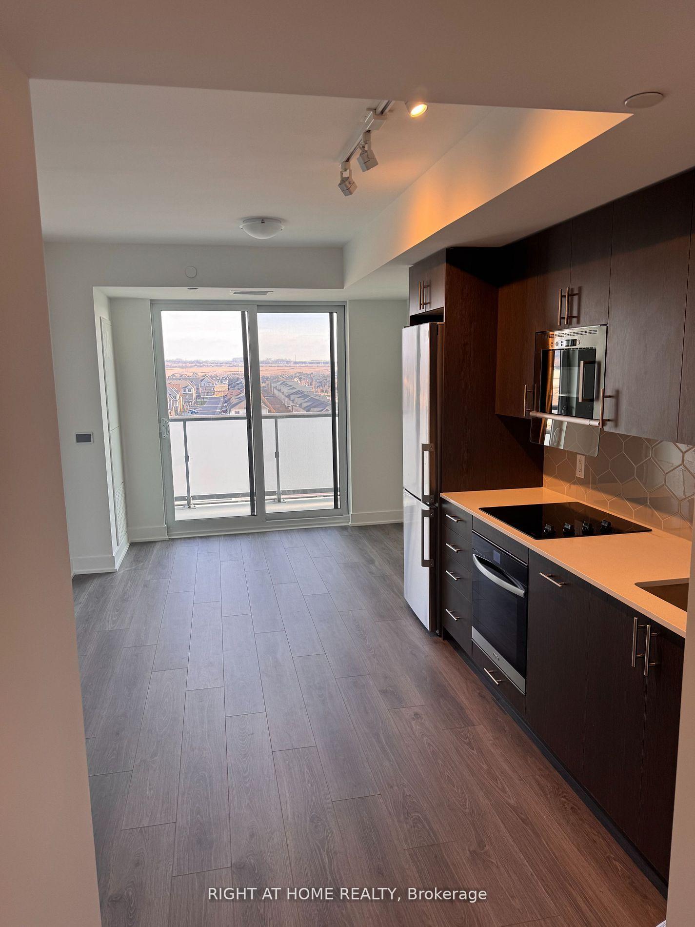 Photo 6 of Unit 701, 2545 Simcoe Street N, Oshawa, Windfields — HOMEH