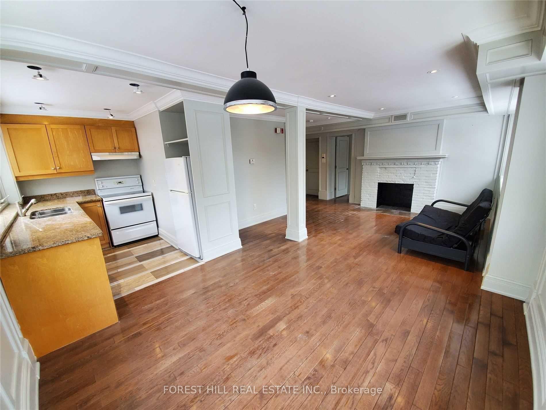 Photo 7 of Unit 3, 216 Heath Street, Toronto, Forest Hill South — HOMEH