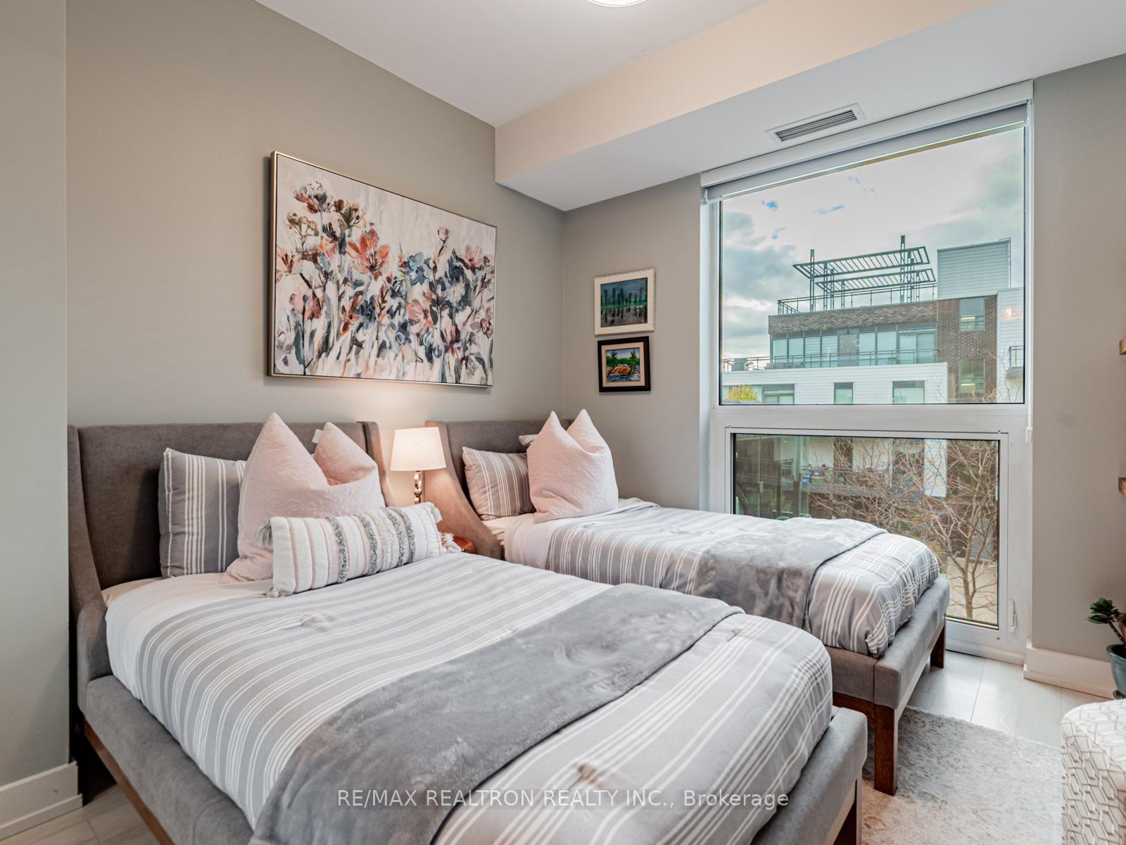 Photo 42 of Unit C320, 301 Sea Ray Avenue, Innisfil, Rural Innisfil — HOMEH