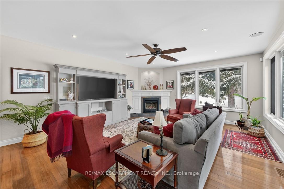 Photo 19 of 72 Yeager Avenue, Norfolk, Simcoe — HOMEH
