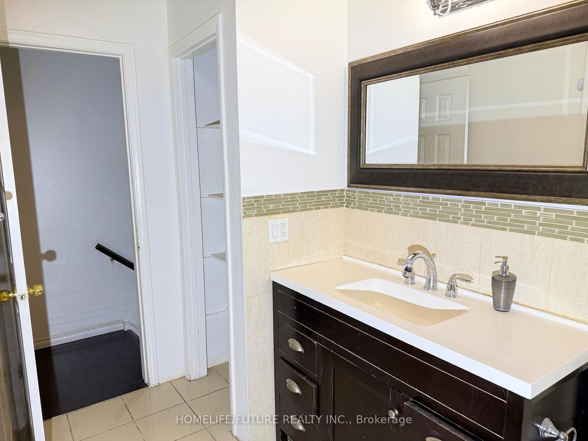 Photo 38 of Unit Main & Lower, 145 Bruce Beer Drive, Brampton, Madoc — HOMEH