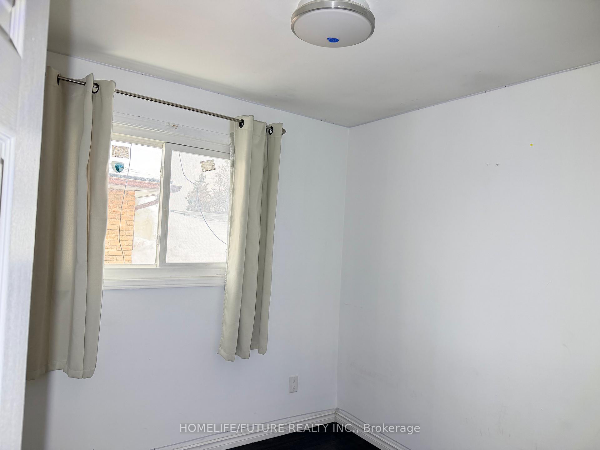 Photo 11 of Unit Main & Lower, 145 Bruce Beer Drive, Brampton, Madoc — HOMEH