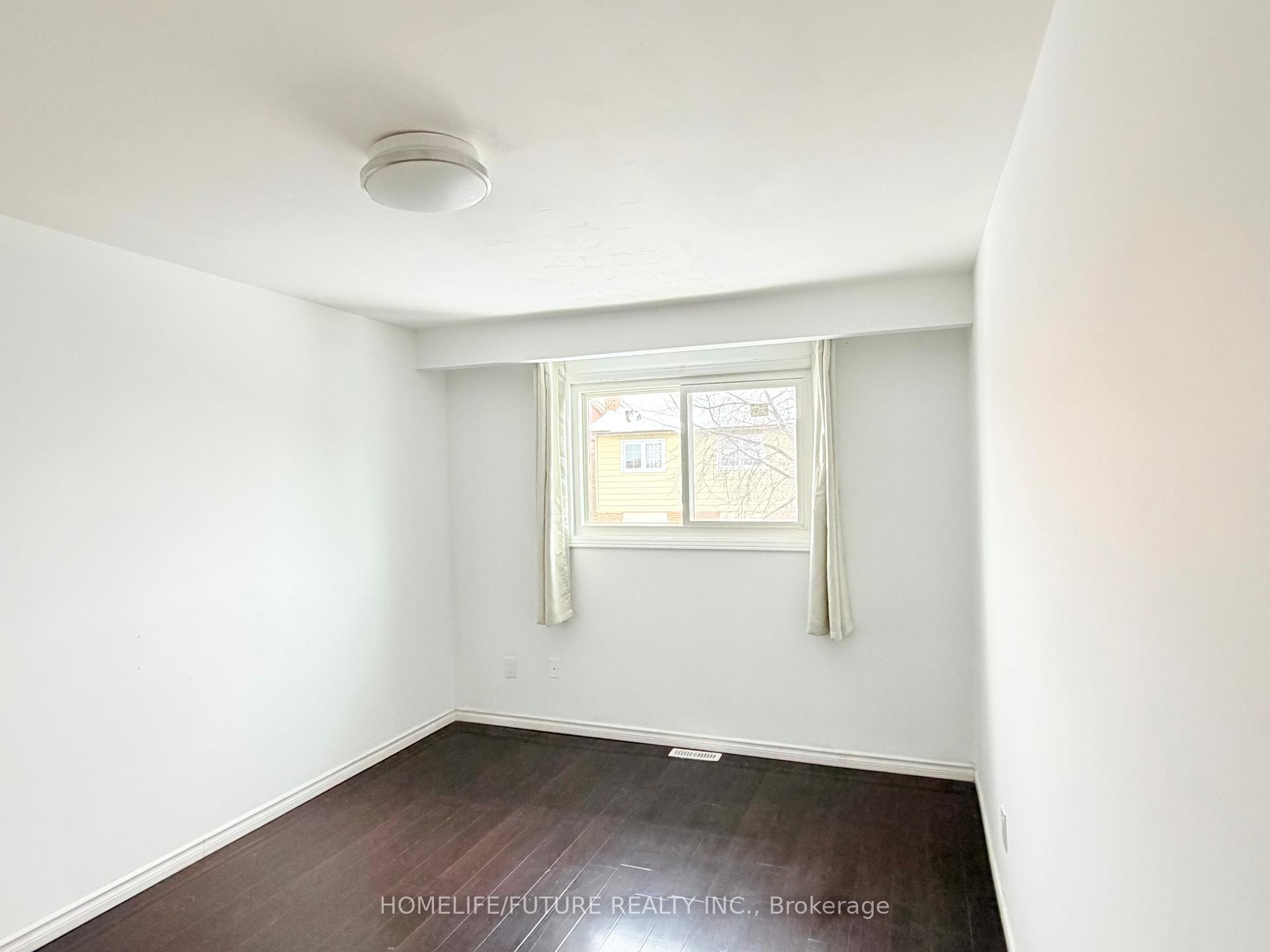 Photo 32 of Unit Main & Lower, 145 Bruce Beer Drive, Brampton, Madoc — HOMEH