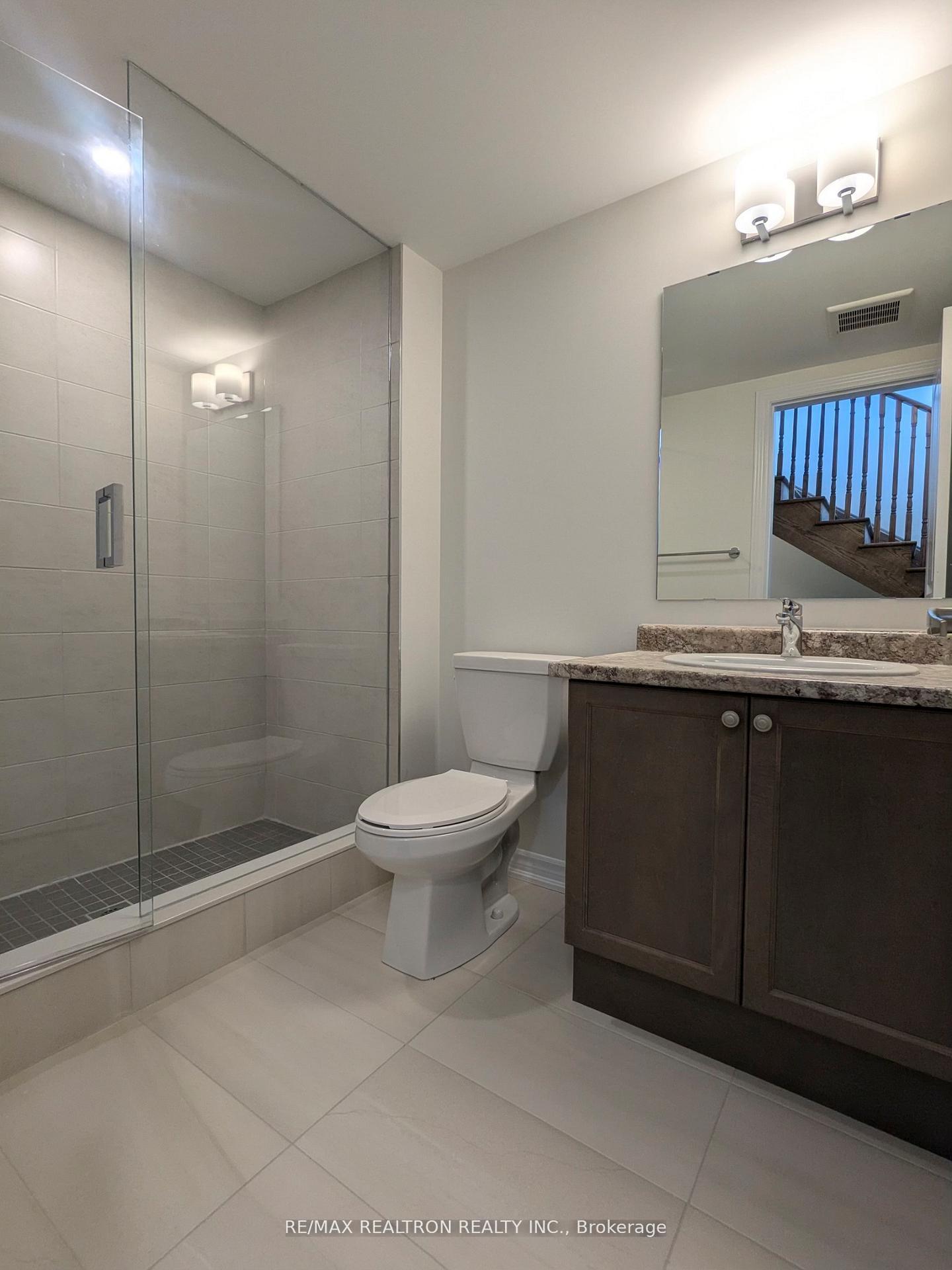Photo 15 of 84 Herman Gilroy Lane, Markham, Angus Glen — HOMEH