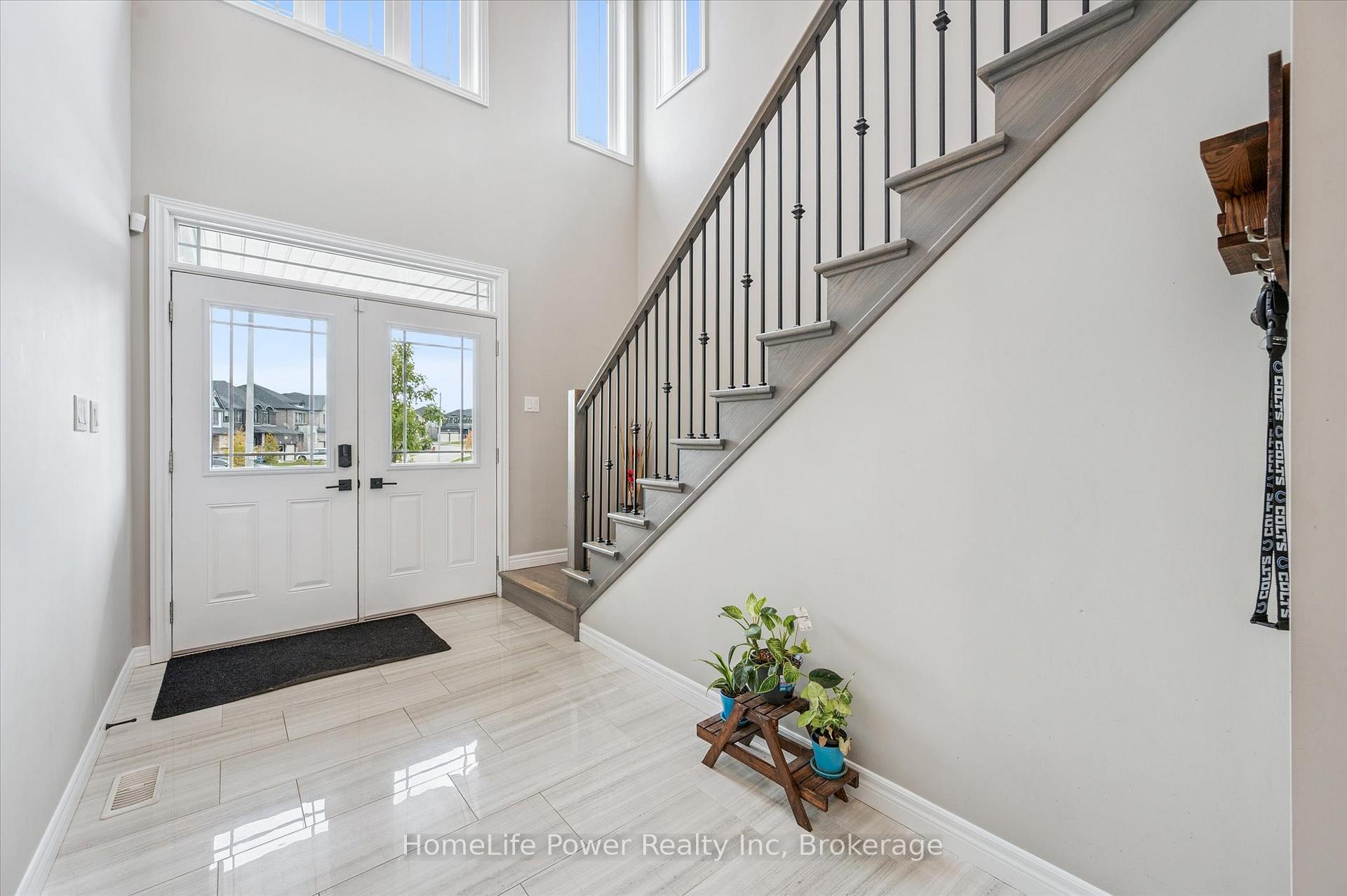 Photo 5 of 9 Everton Drive, Guelph, Grange Road — HOMEH