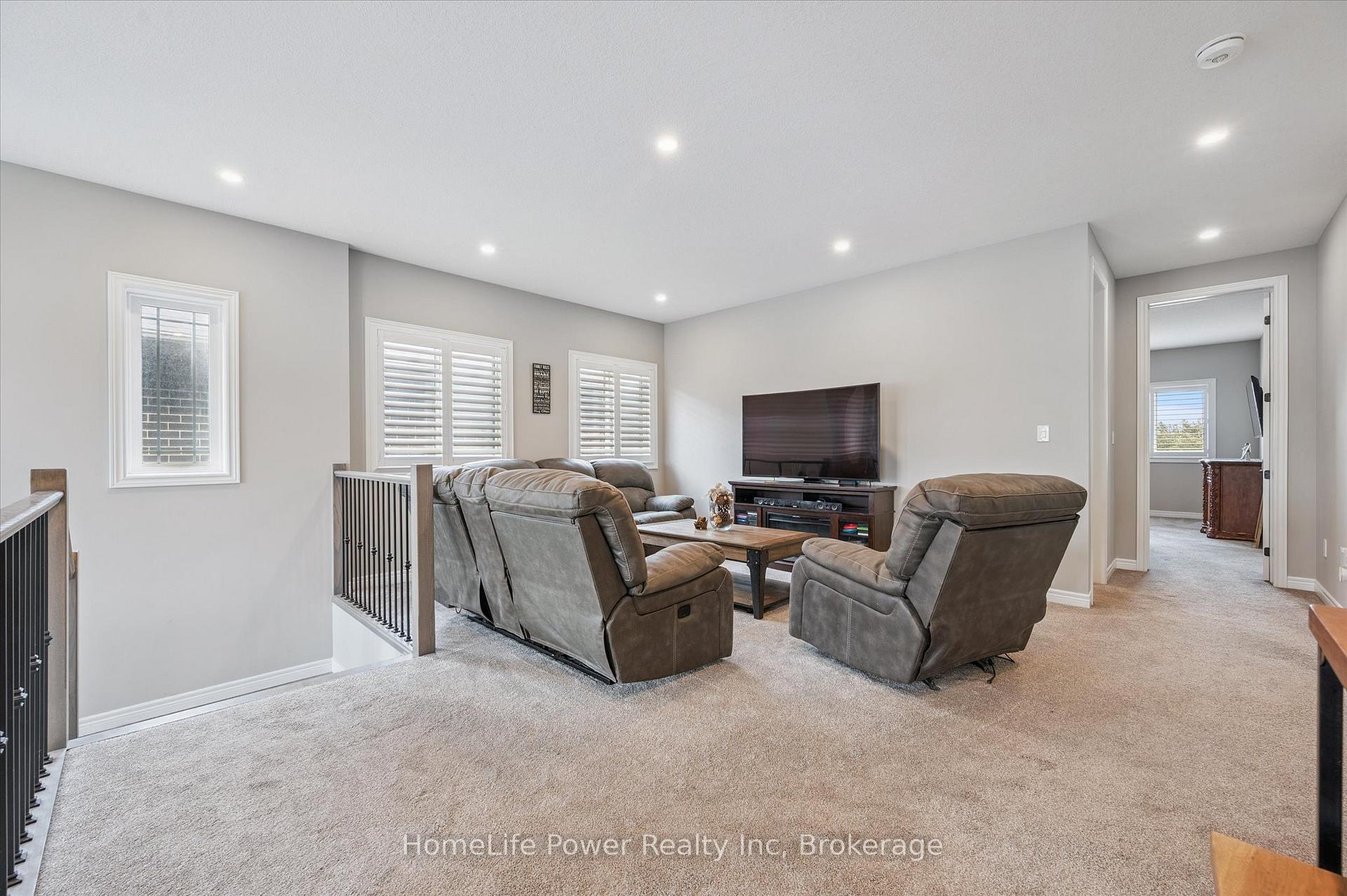 Photo 18 of 9 Everton Drive, Guelph, Grange Road — HOMEH