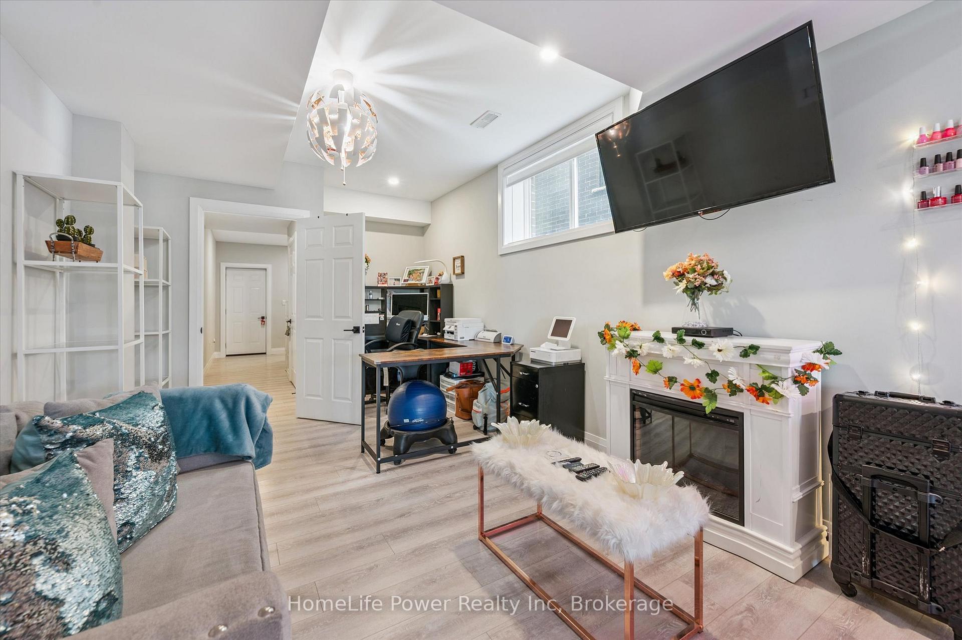 Photo 30 of 9 Everton Drive, Guelph, Grange Road — HOMEH