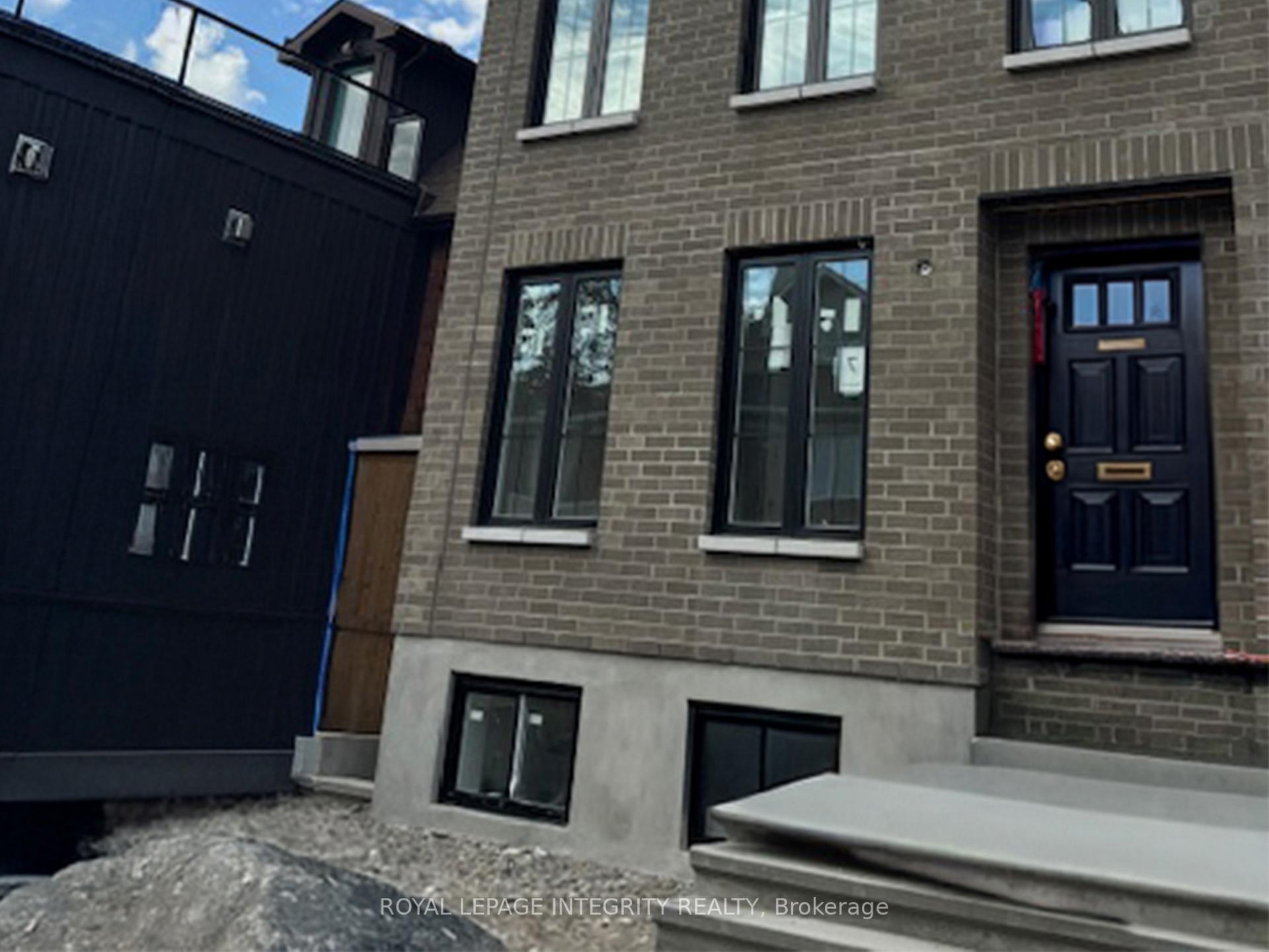 Front of 9 B Gwynne Avenue