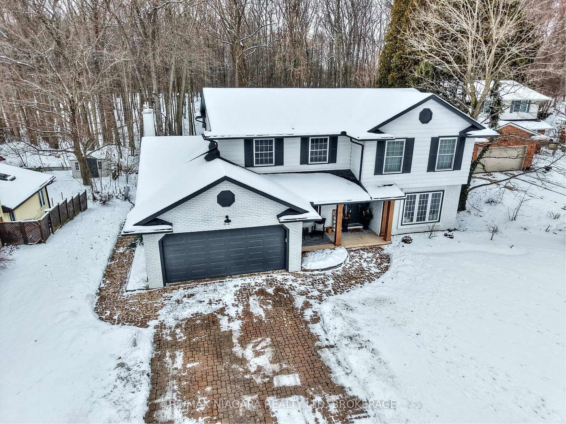 Photo 6 of 35 Berkwood Place, Pelham, Fonthill — HOMEH