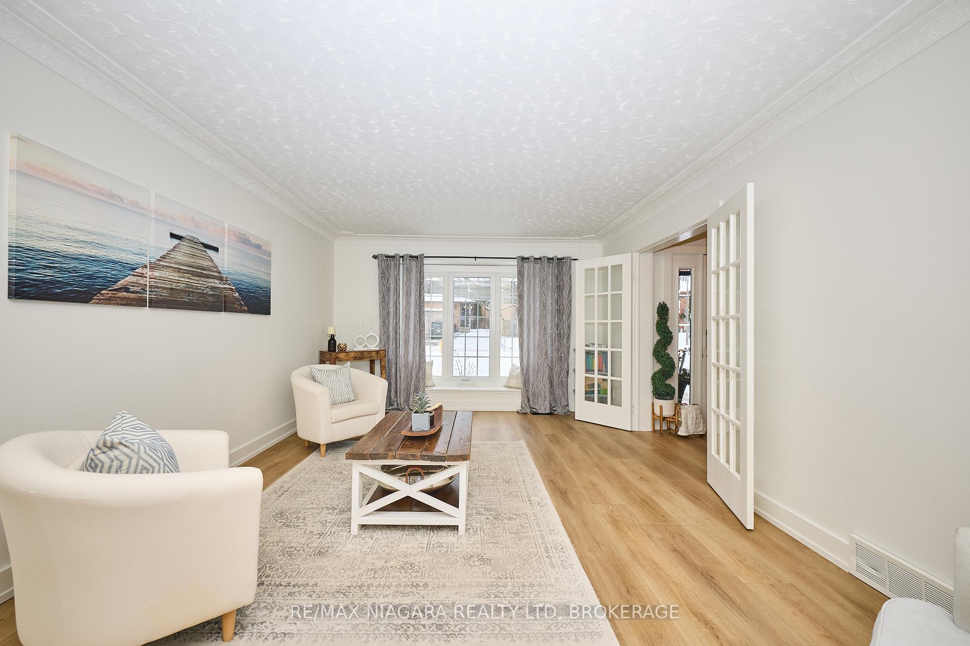 Photo 14 of 35 Berkwood Place, Pelham, Fonthill — HOMEH