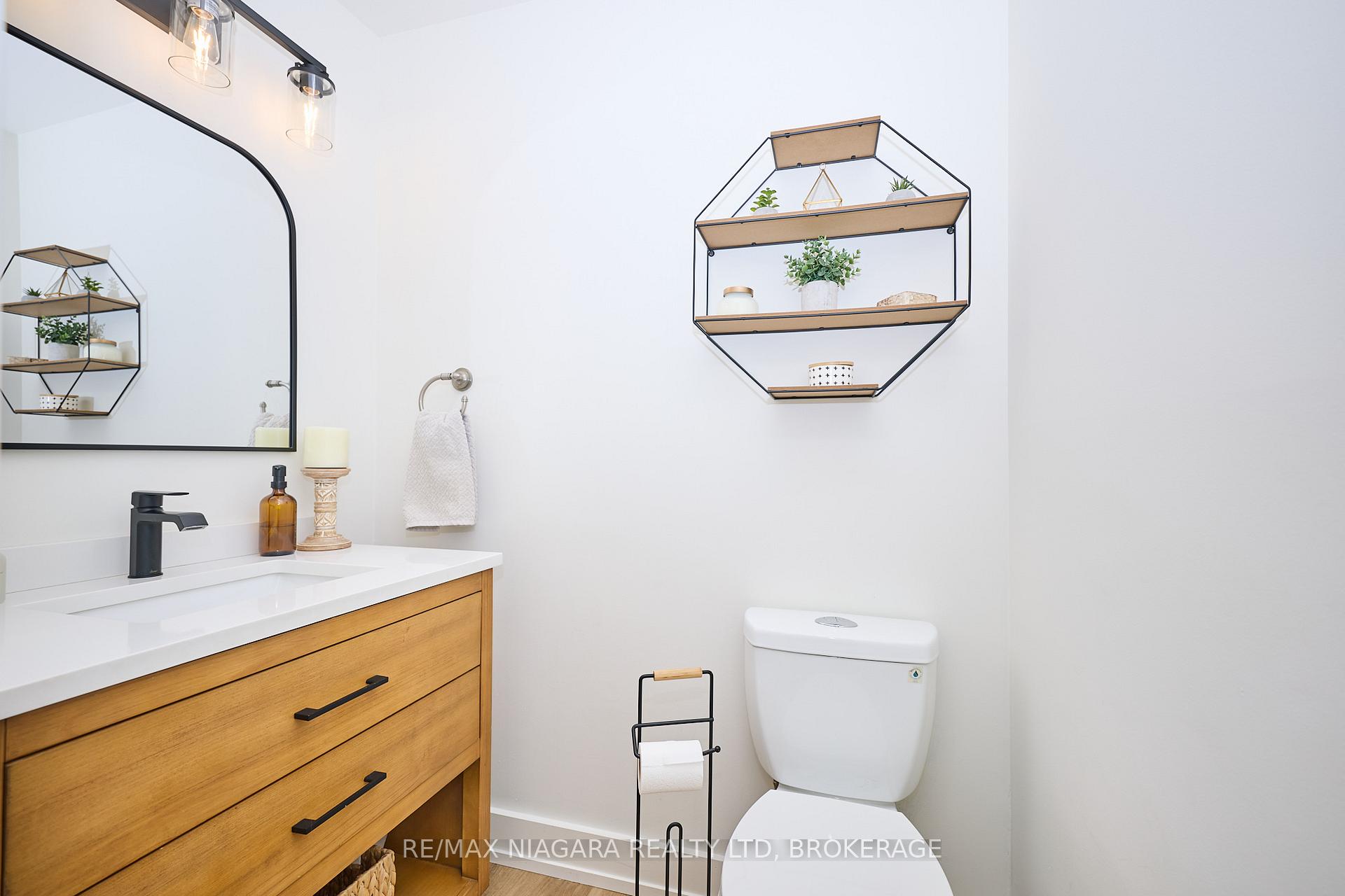 Photo 47 of 35 Berkwood Place, Pelham, Fonthill — HOMEH
