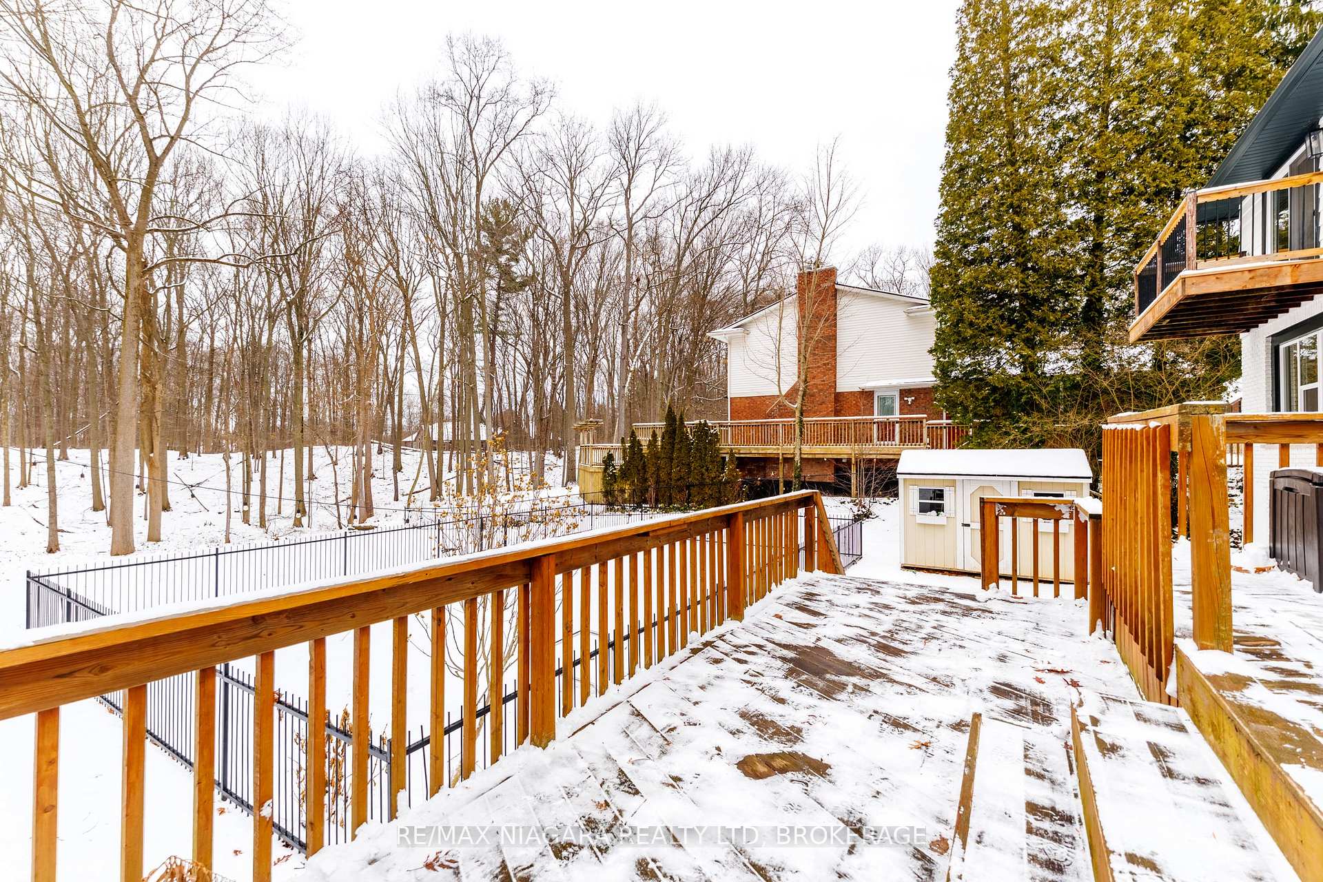 Photo 29 of 35 Berkwood Place, Pelham, Fonthill — HOMEH