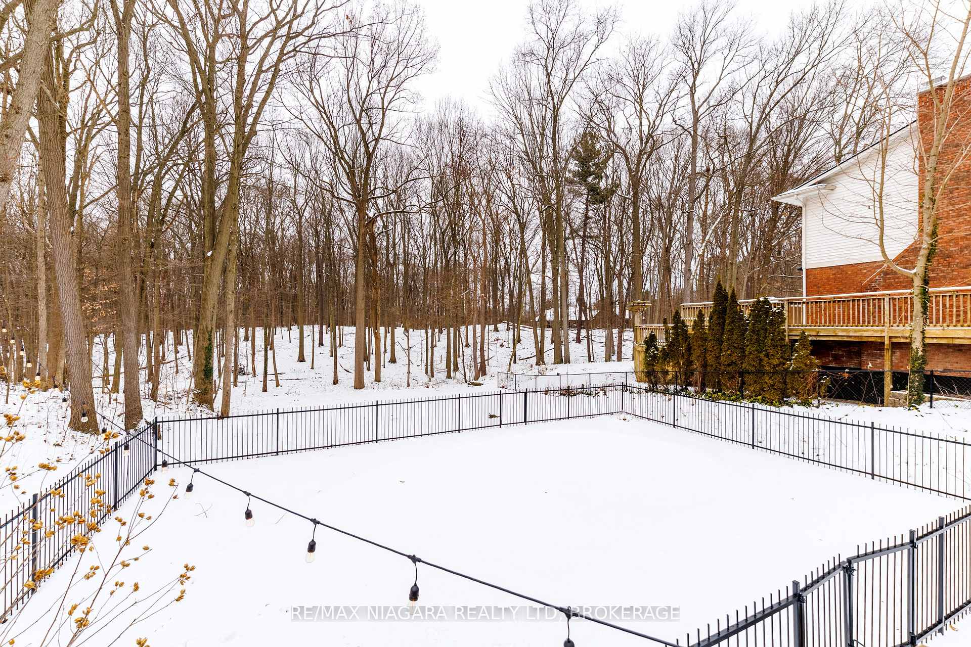 Photo 26 of 35 Berkwood Place, Pelham, Fonthill — HOMEH