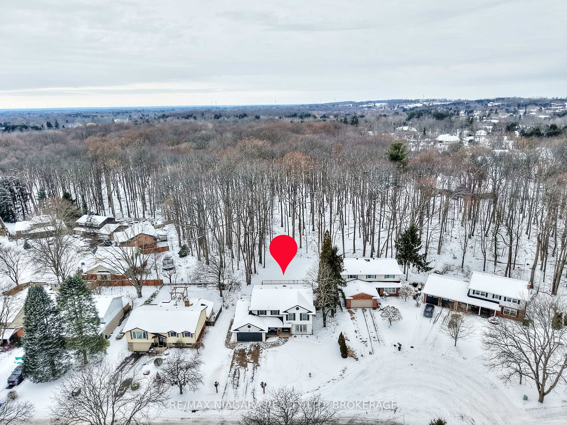 Photo 28 of 35 Berkwood Place, Pelham, Fonthill — HOMEH