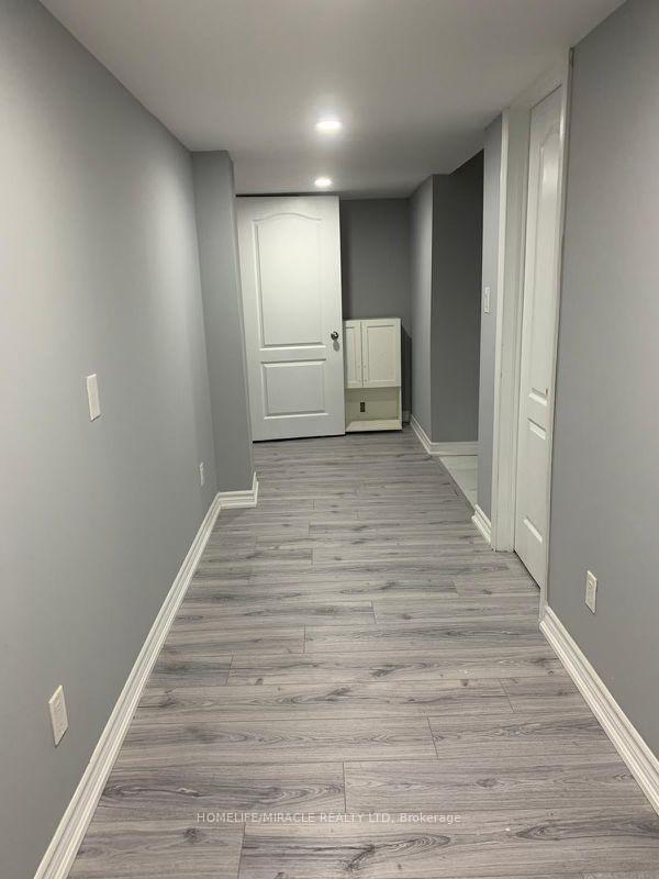 Photo 7 of Unit Bsmt, 19 Muscovy Drive, Brampton, Northwest Brampton — HOMEH