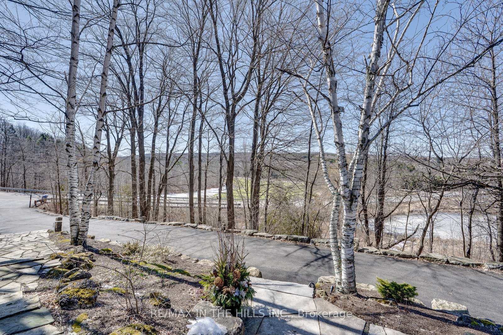 Photo 4 of 15357 Mclaughlin Road, Caledon, Inglewood — HOMEH