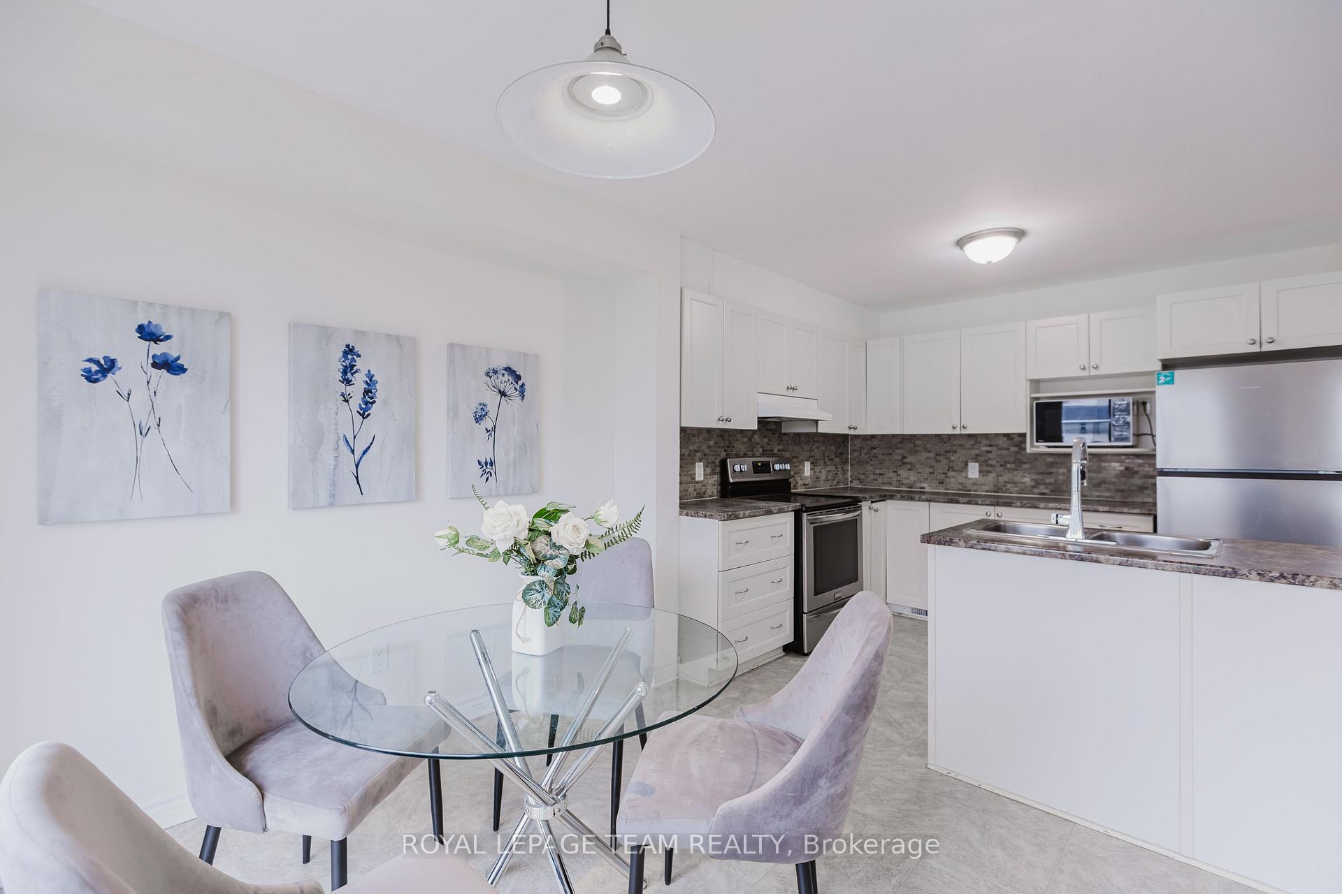 Photo 19 of 411 Temiskaming Crescent, Ottawa, Barrhaven - Strandherd — HOMEH
