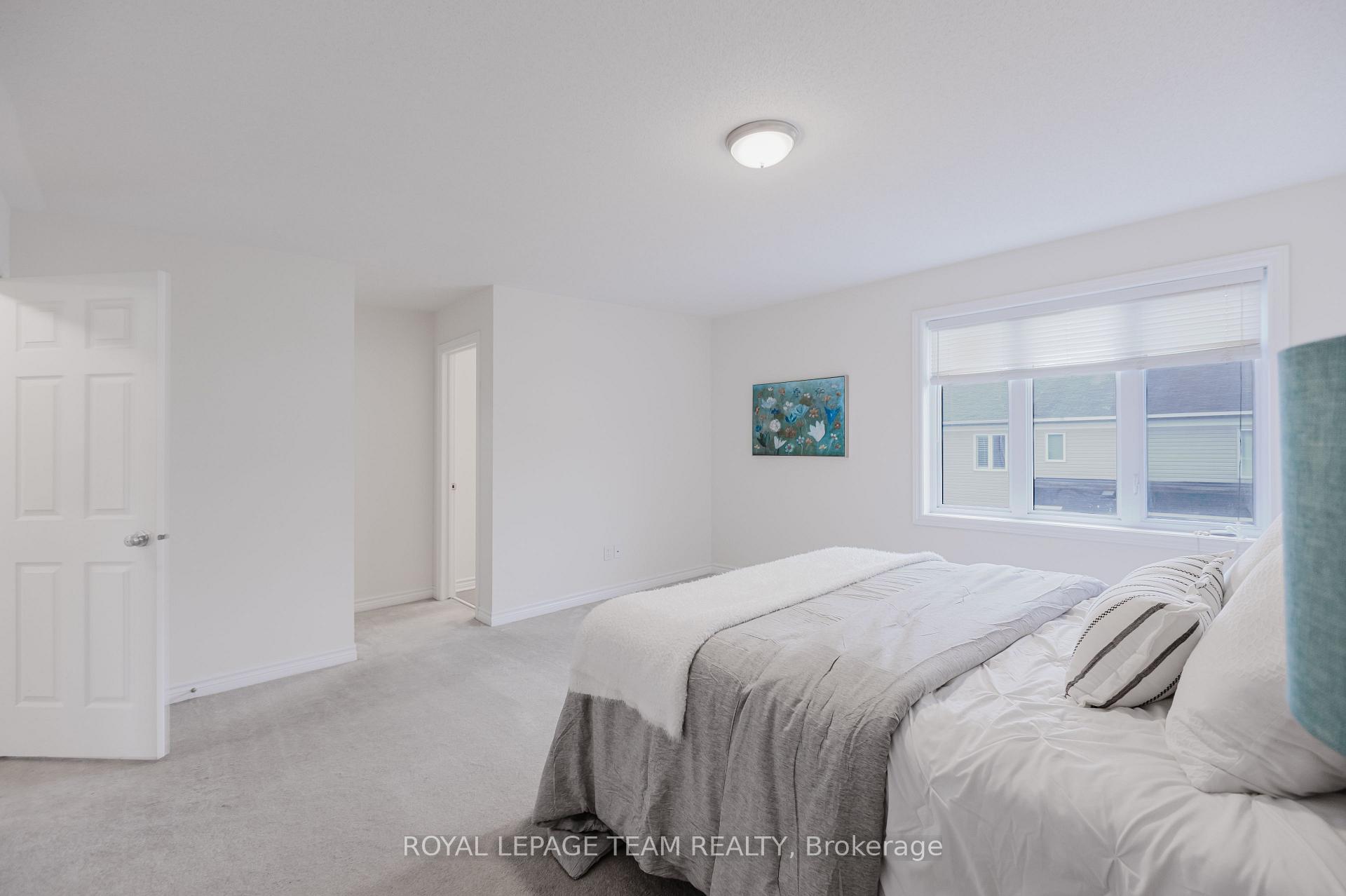 Photo 22 of 411 Temiskaming Crescent, Ottawa, Barrhaven - Strandherd — HOMEH