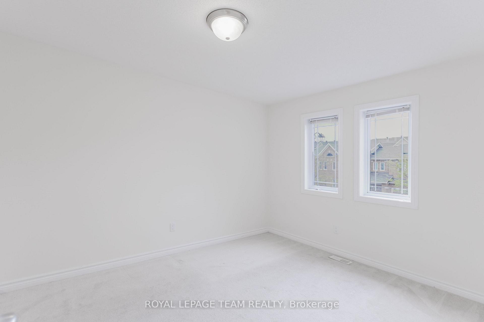 Photo 32 of 411 Temiskaming Crescent, Ottawa, Barrhaven - Strandherd — HOMEH