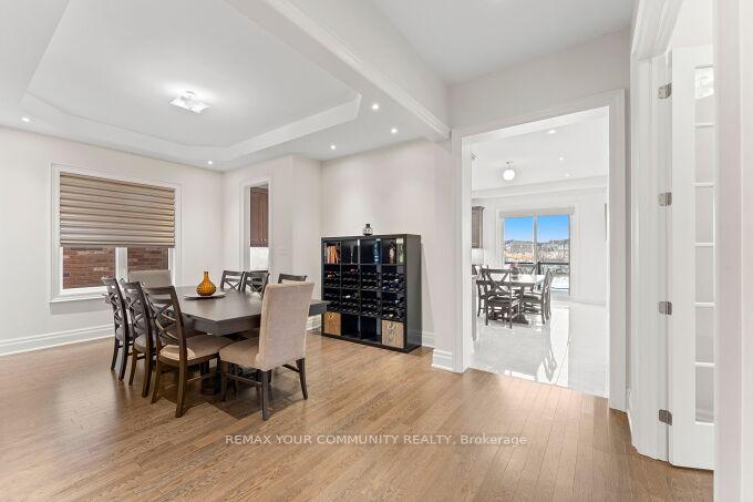 Photo 18 of 95 Strawbridge Farm Drive, Aurora, Aurora Grove — HOMEH
