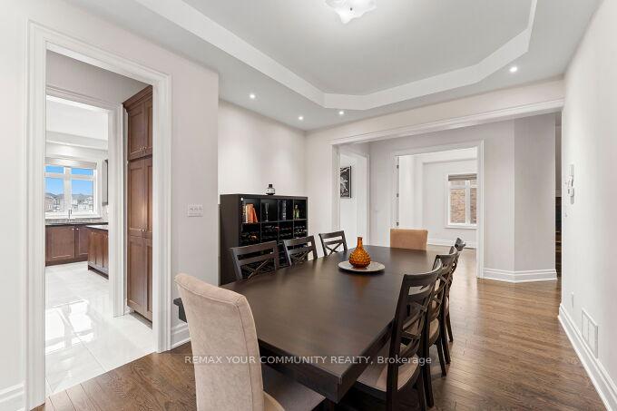 Photo 20 of 95 Strawbridge Farm Drive, Aurora, Aurora Grove — HOMEH
