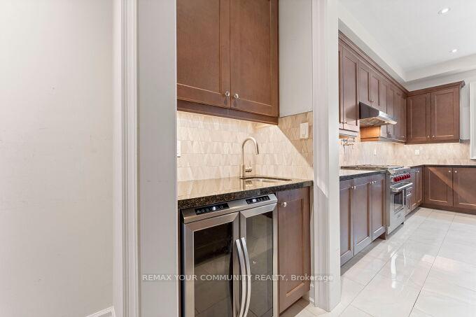 Photo 27 of 95 Strawbridge Farm Drive, Aurora, Aurora Grove — HOMEH