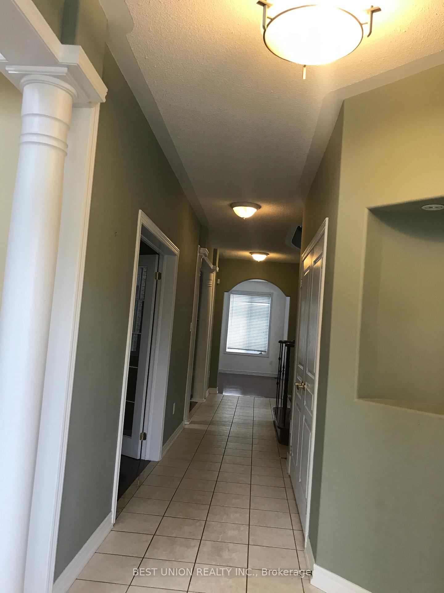 Photo 3 of 24 Heathfield Avenue, Markham, Victoria Manor-Jennings Gate — HOMEH