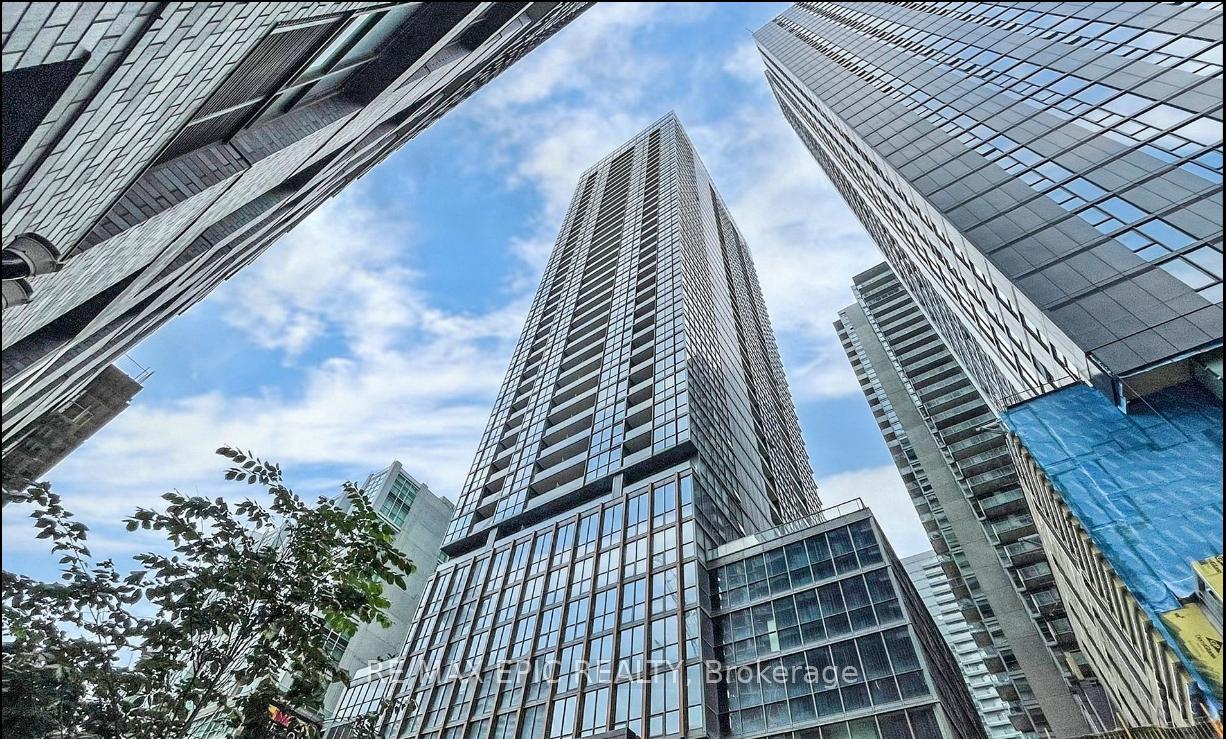 Photo 1 of Unit 1215, 88 Blue Jays Way, Toronto, Waterfront Communities — HOMEH