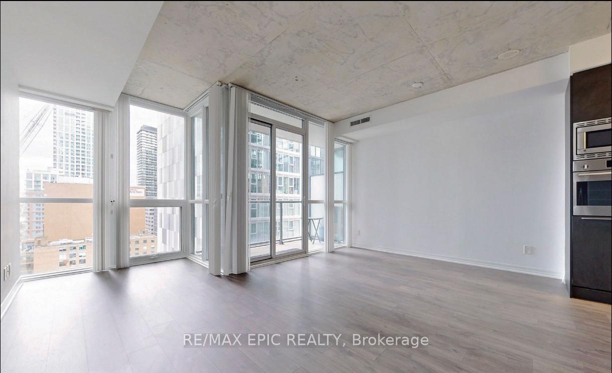 Photo 2 of Unit 1215, 88 Blue Jays Way, Toronto, Waterfront Communities — HOMEH