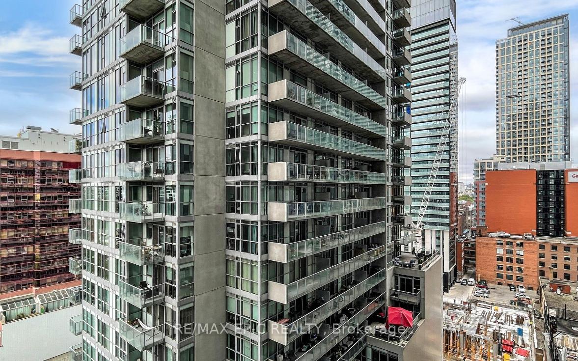 Photo 21 of Unit 1215, 88 Blue Jays Way, Toronto, Waterfront Communities — HOMEH