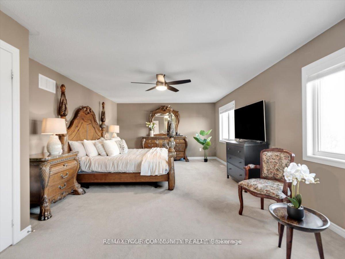 Photo 39 of 9 Heaney Court, Aurora, Bayview Northeast — HOMEH