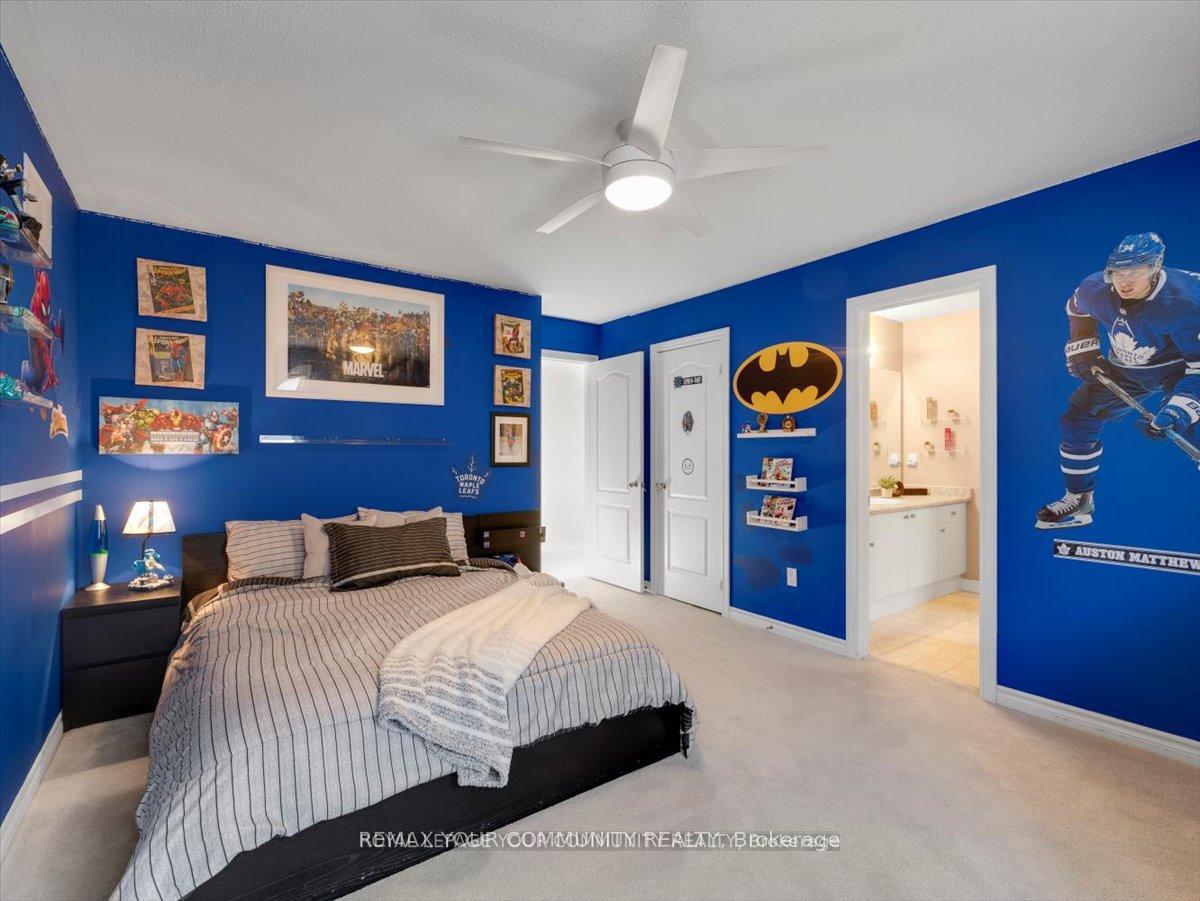 Photo 34 of 9 Heaney Court, Aurora, Bayview Northeast — HOMEH