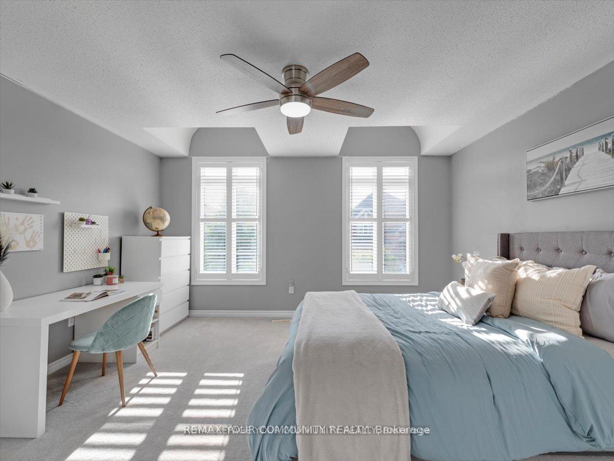 Photo 12 of 9 Heaney Court, Aurora, Bayview Northeast — HOMEH