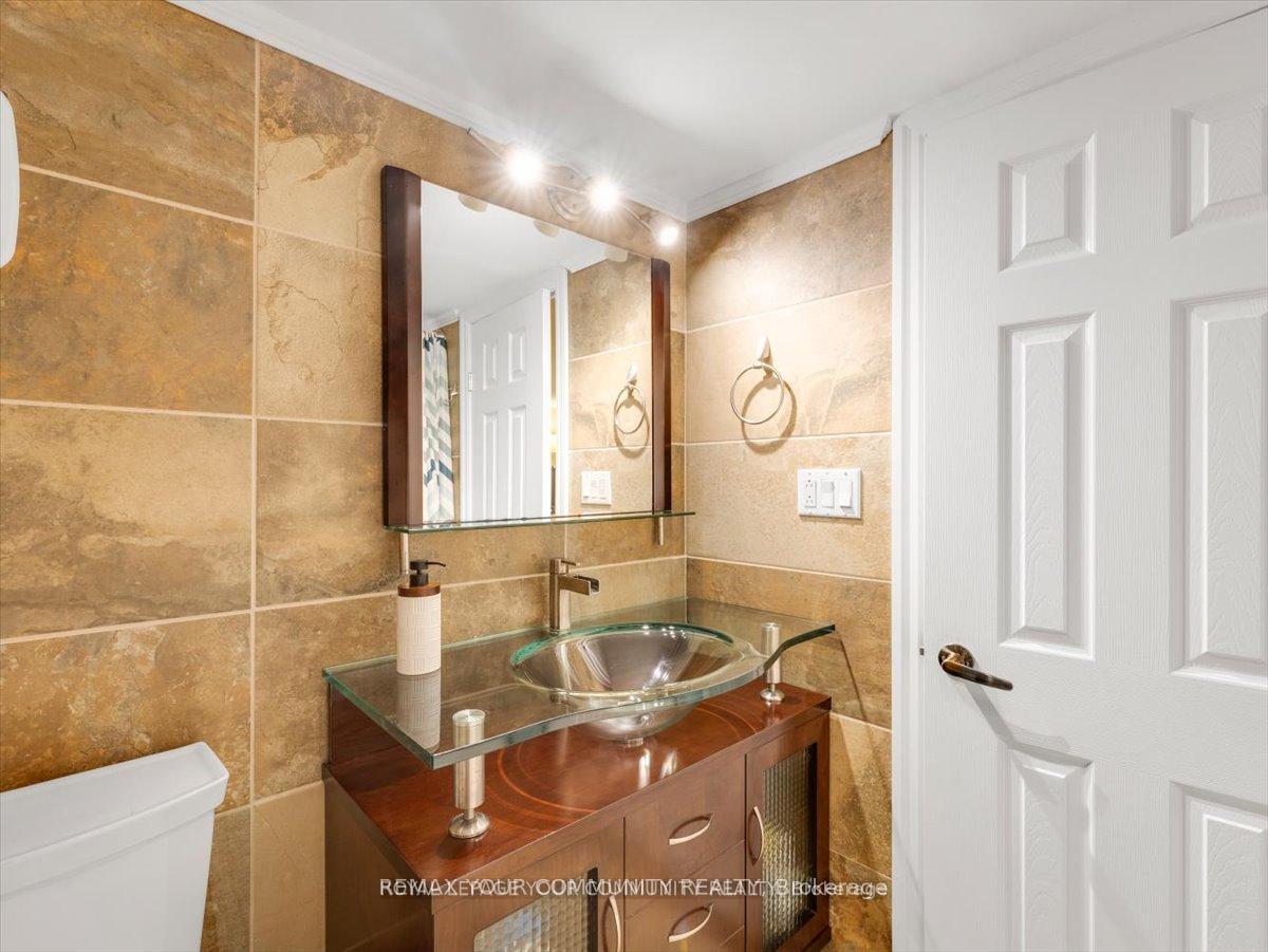 Photo 27 of 9 Heaney Court, Aurora, Bayview Northeast — HOMEH