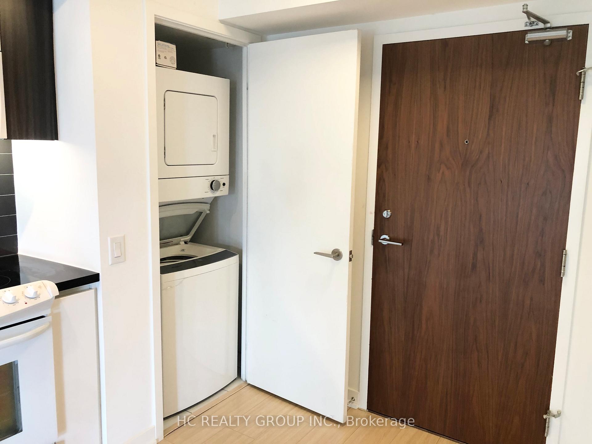 Photo 15 of Unit 722, 85 Queens Wharf Road, Toronto, Waterfront Communities — HOMEH