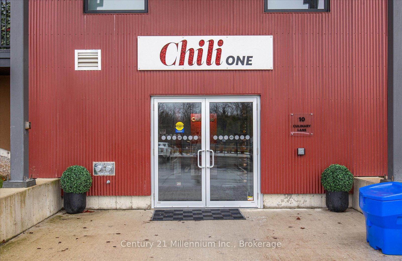 Photo 3 of Unit 409, 10 Culinary Lane, Barrie, Rural Barrie Southeast — HOMEH
