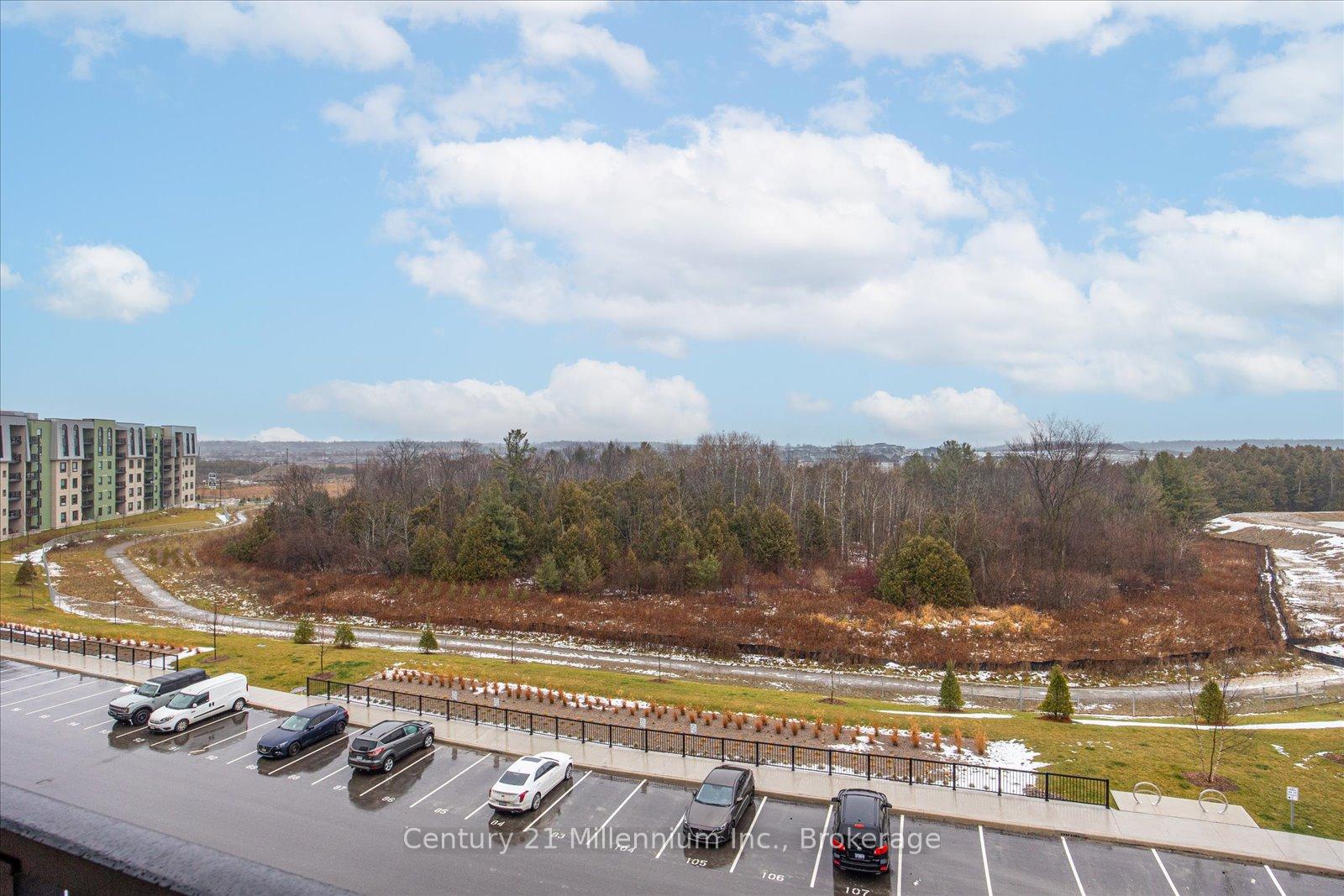 Photo 27 of Unit 409, 10 Culinary Lane, Barrie, Rural Barrie Southeast — HOMEH