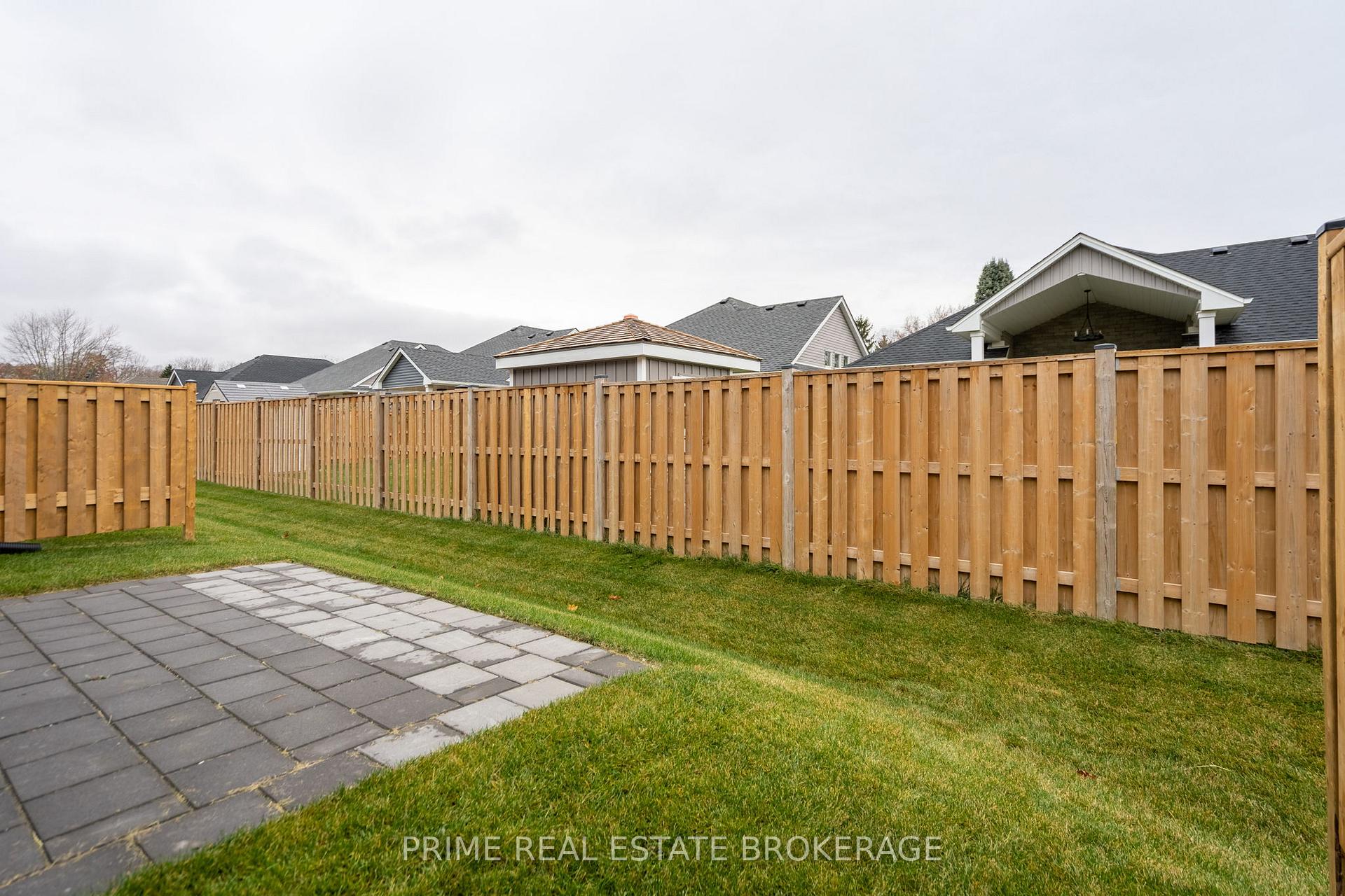 Photo 19 of Unit 4, 62 Compass Trail, Central Elgin, Port Stanley — HOMEH