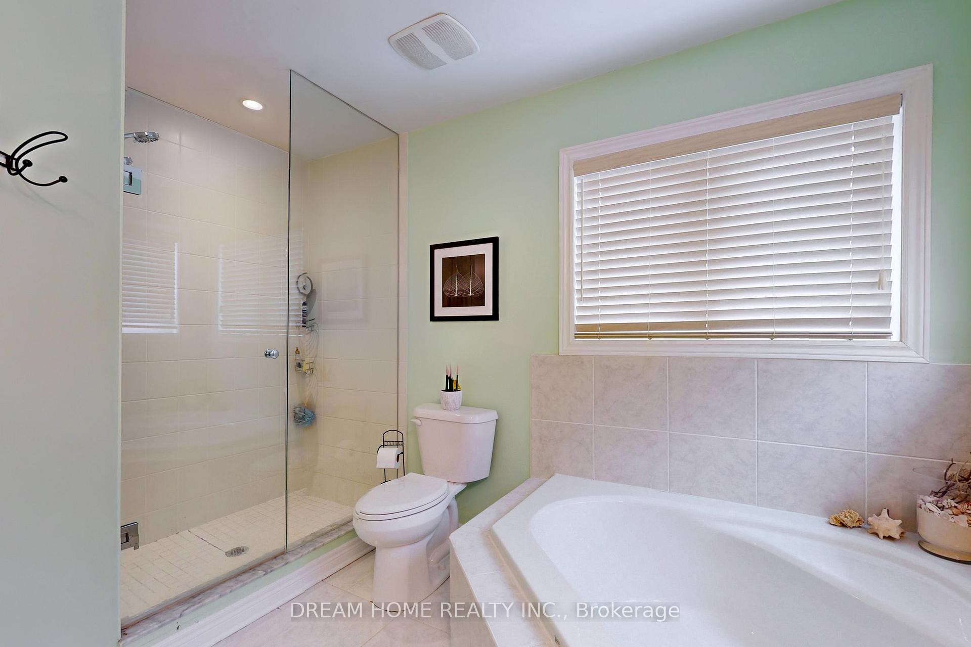 Photo 18 of 63 Murray Tabb Street, Clarington, Bowmanville — HOMEH