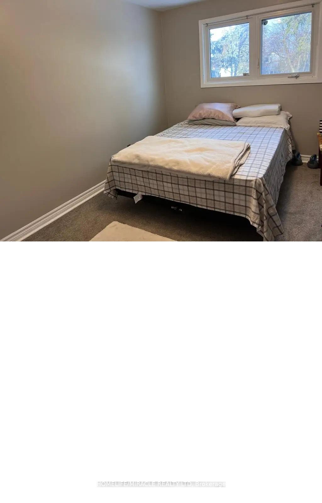 Photo 4 of Unit Main, 219 Mcmurchy Avenue, Brampton, Brampton South — HOMEH