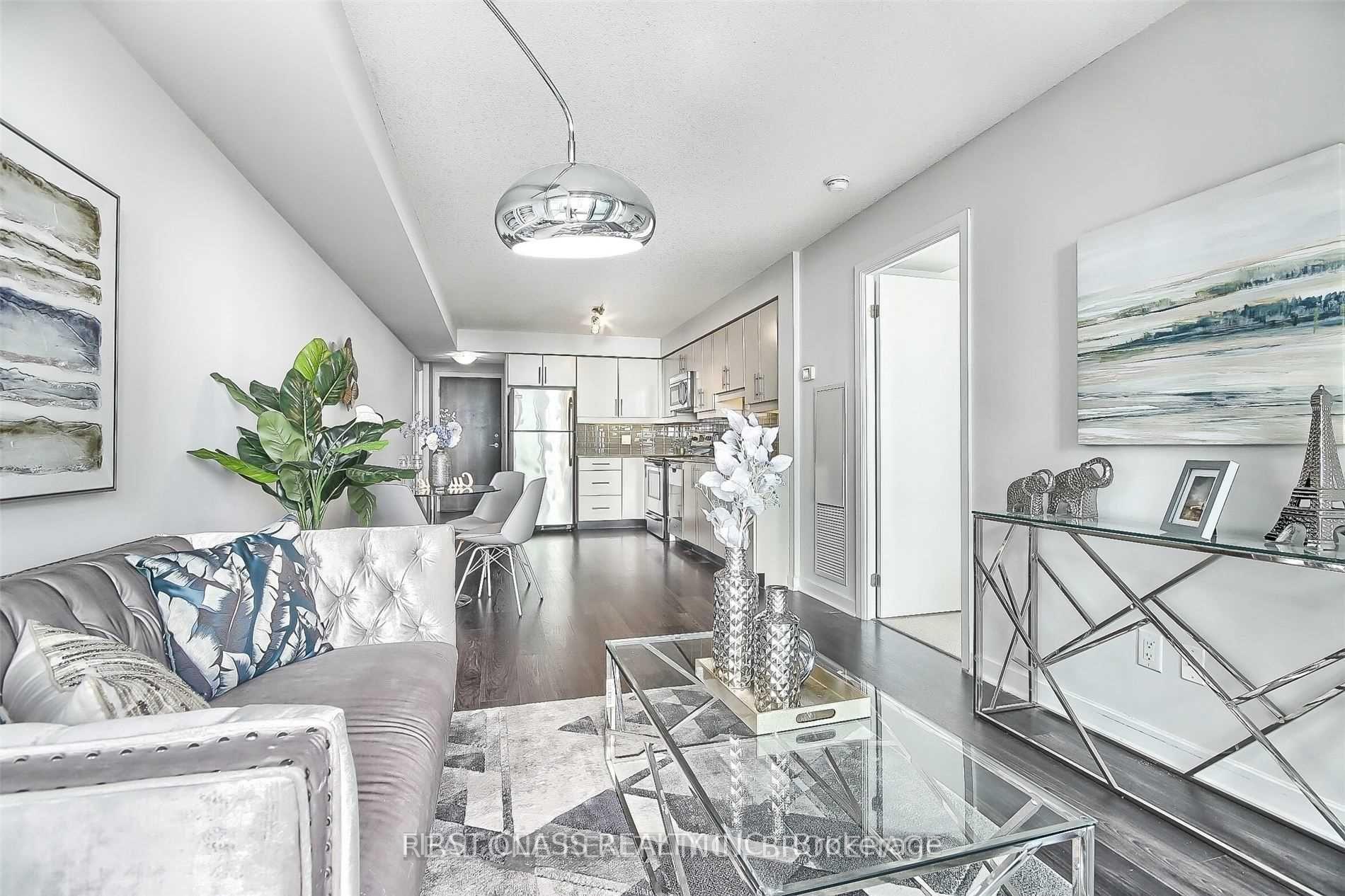 Photo 3 of Unit 1409, 33 Bay Street, Toronto, Waterfront Communities — HOMEH