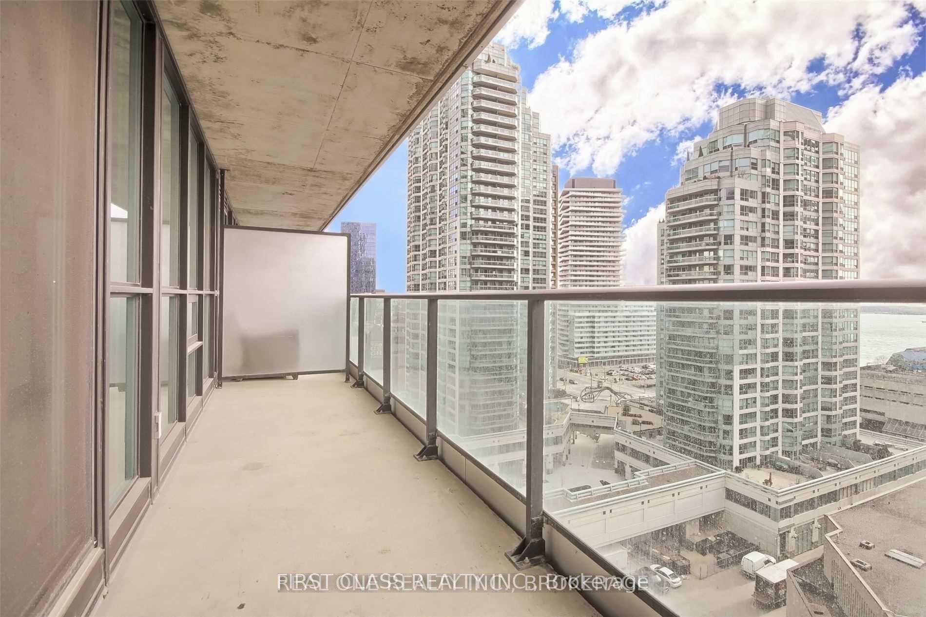 Photo 4 of Unit 1409, 33 Bay Street, Toronto, Waterfront Communities — HOMEH