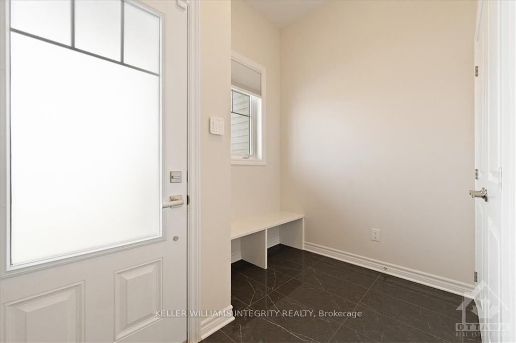 Photo 2 of 1060 Kijik Crescent, Ottawa, Blossom Park/Kemp Park/Findlay Creek — HOMEH