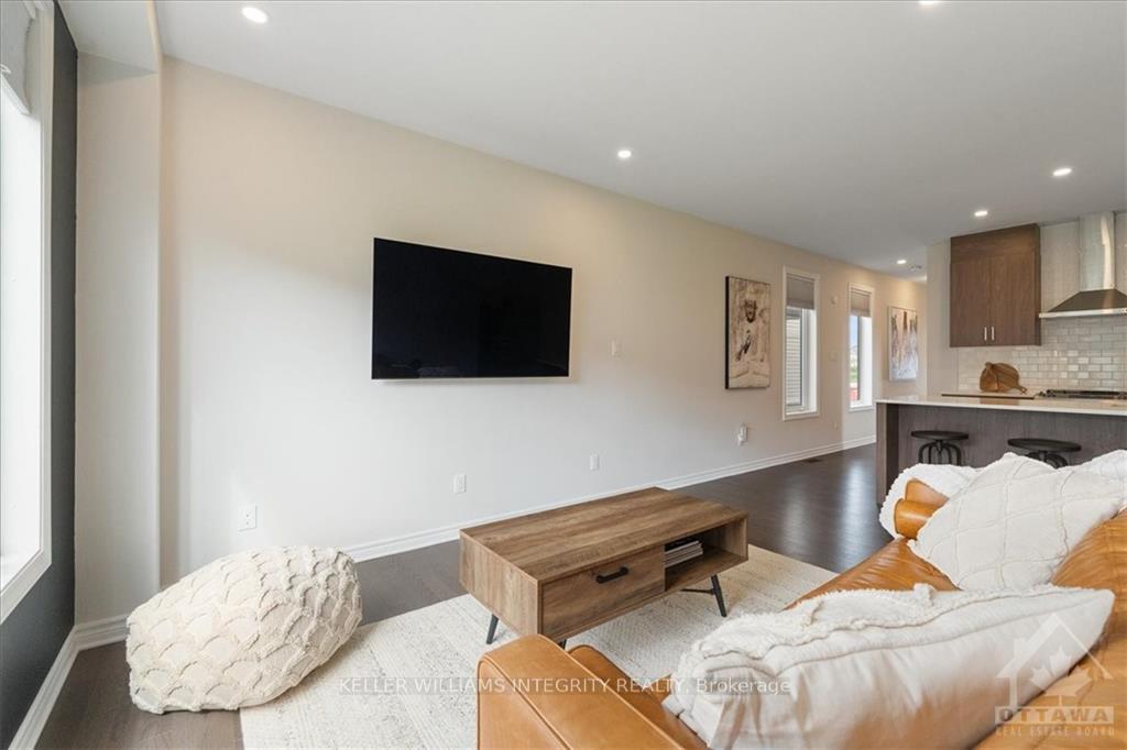 Photo 11 of 1060 Kijik Crescent, Ottawa, Blossom Park/Kemp Park/Findlay Creek — HOMEH